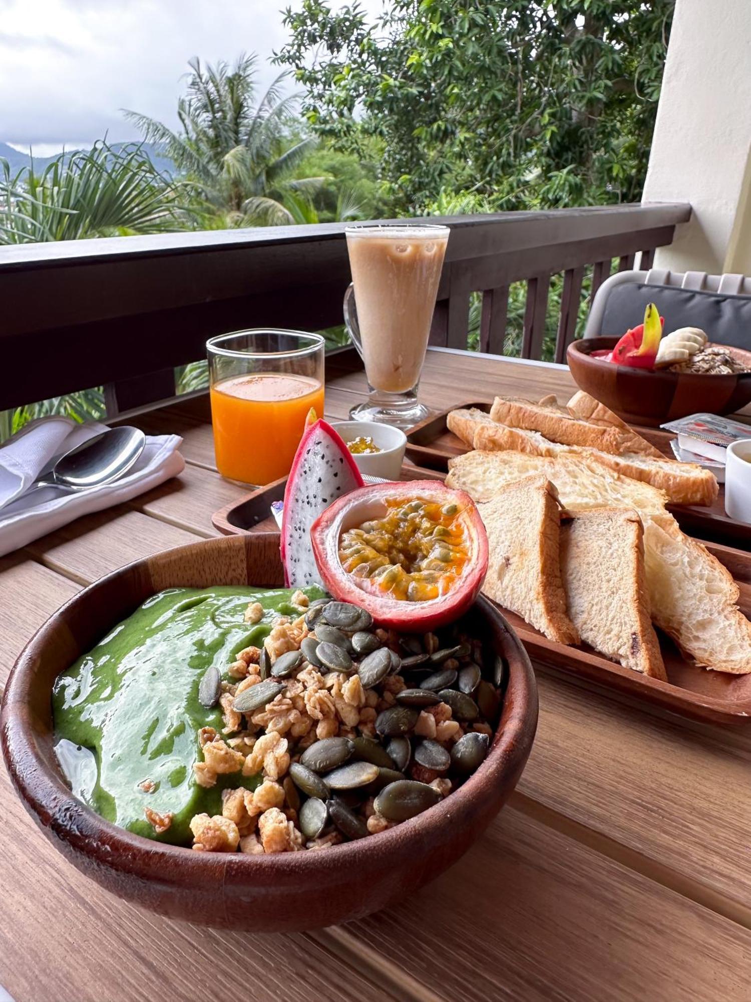 Sea Hills Resort Patong Kültér fotó