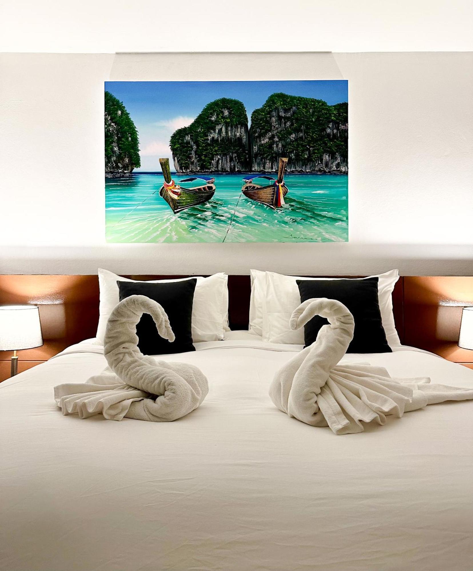 Sea Hills Resort Patong Kültér fotó