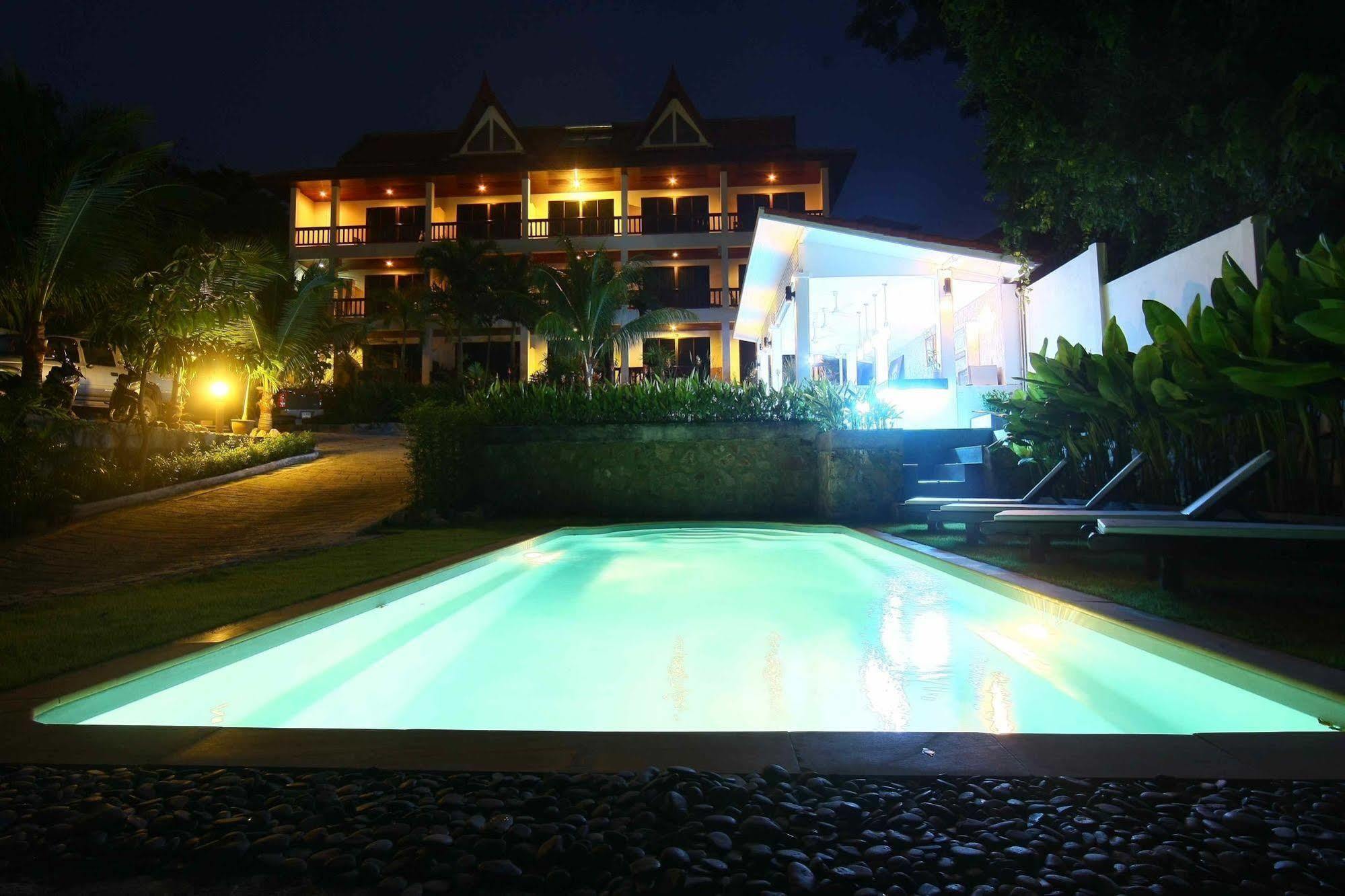 Sea Hills Resort Patong Kültér fotó
